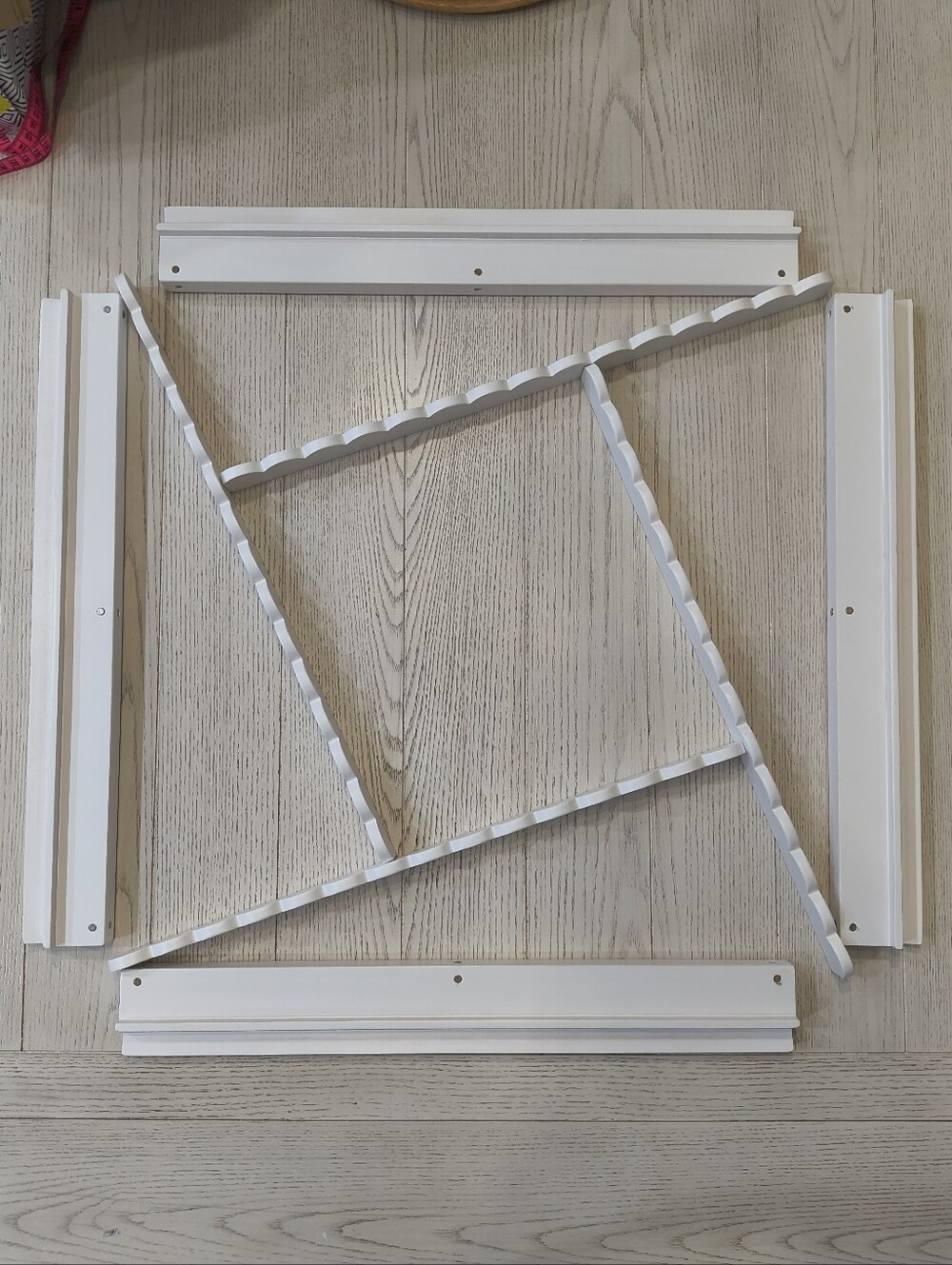 Mahjong Push Racks — White Wood Set of 4 w/ Velvet Storage Bag
